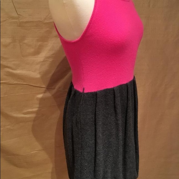 Alice + Olivia
Fuchsia and Grey Cashmere Wool Casual Dress - Picture 4 of 16